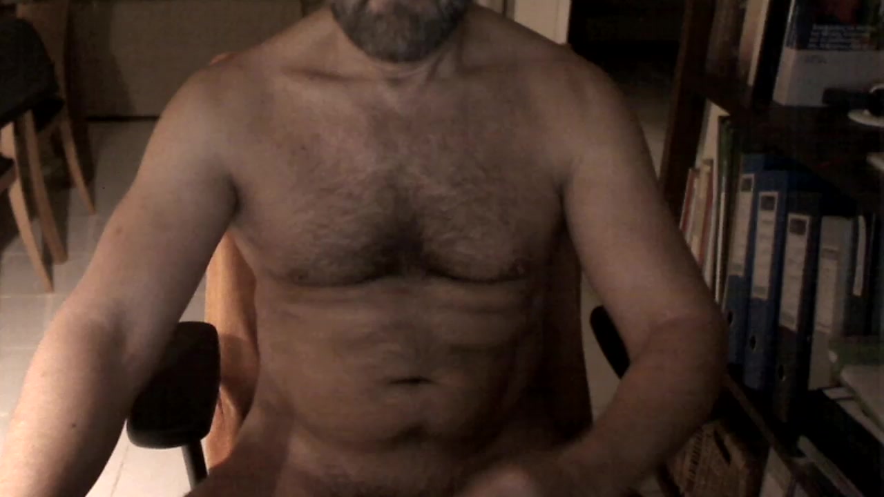 funwithmen Live Cam Screenshot – 2025-08-14 02:59:35