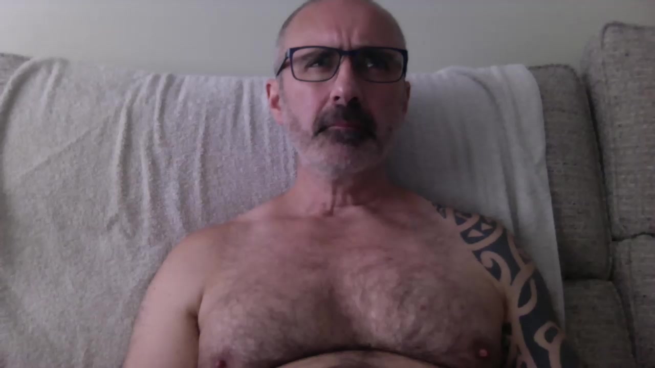 furryass1 Live Cam Screenshot – 2025-08-08 13:20:41