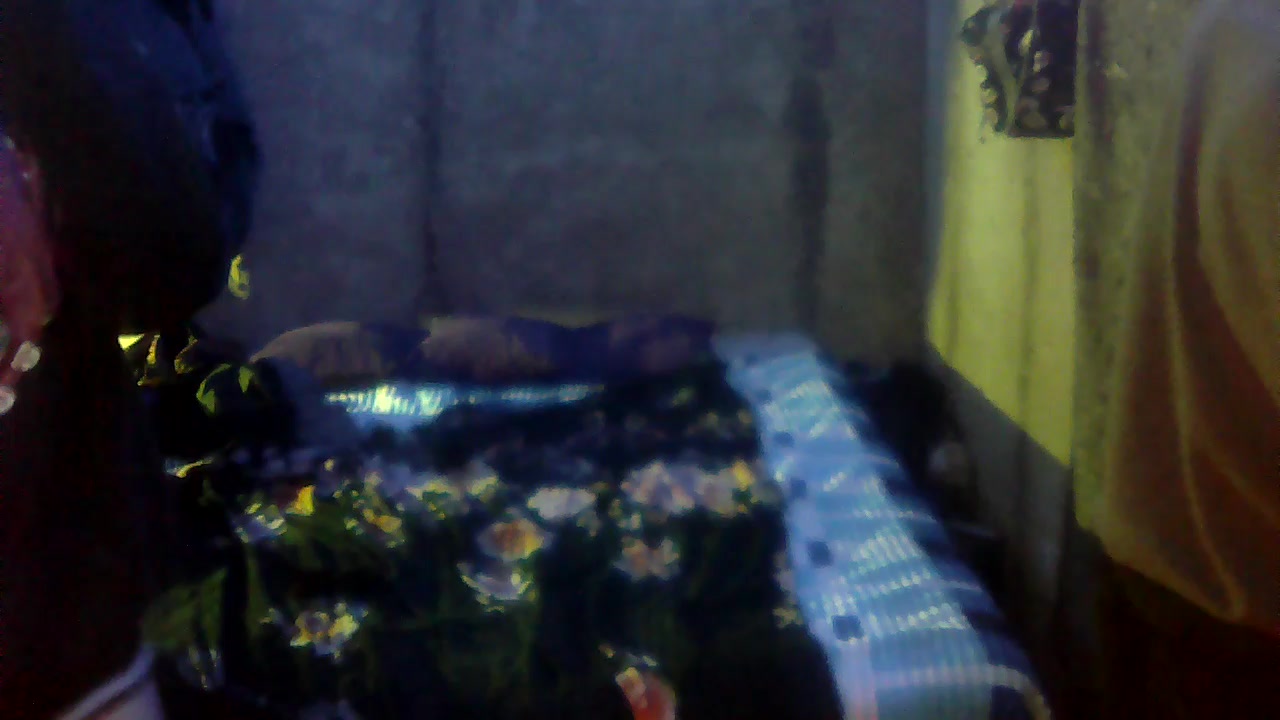 gabyara2 Live Cam Screenshot – 2025-08-08 03:53:50