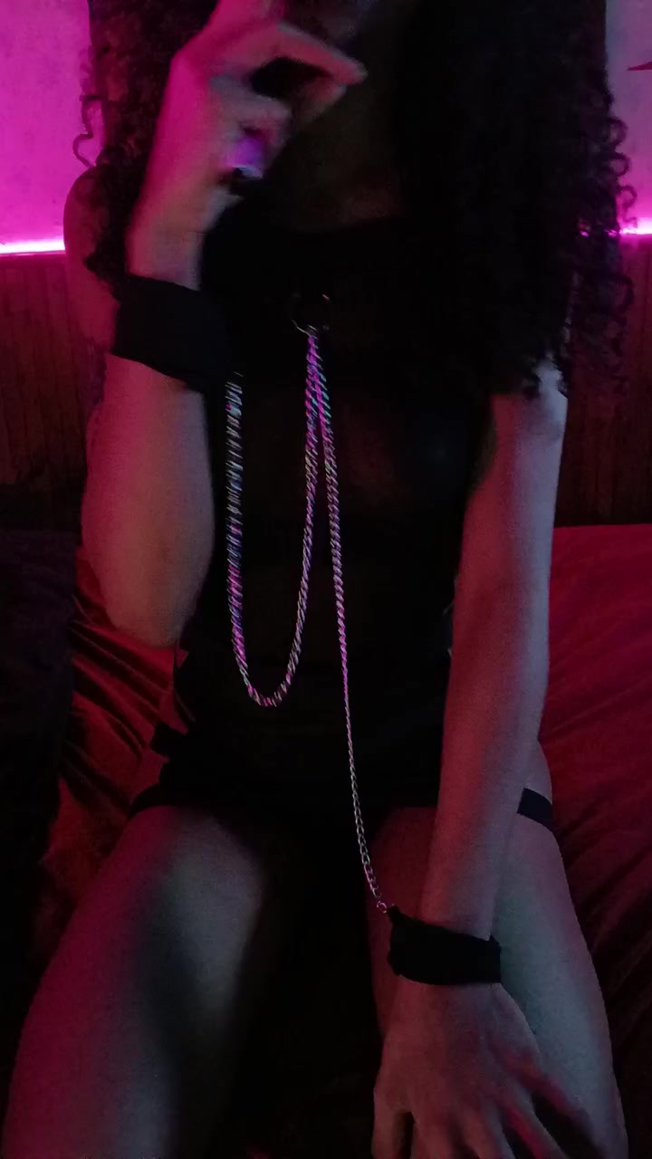 girlerotic4 Live Cam Screenshot – 2025-08-07 23:42:40