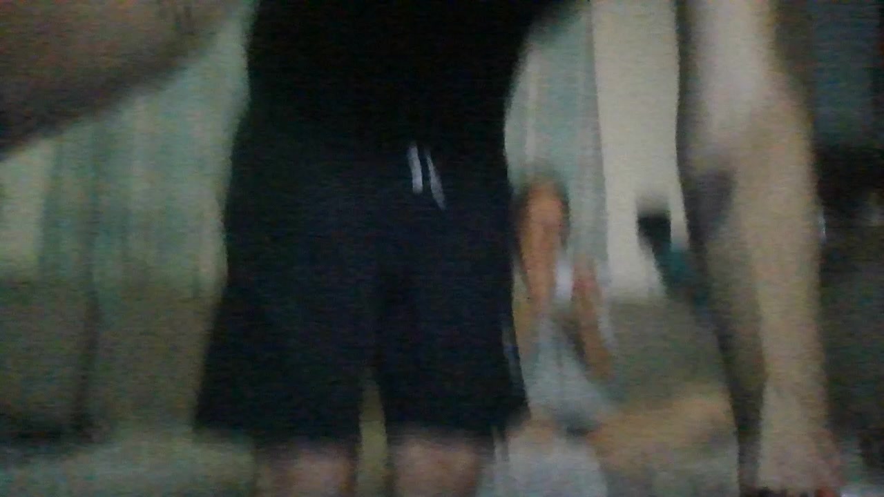 glennkirt Live Cam Screenshot – 2025-08-05 02:35:01