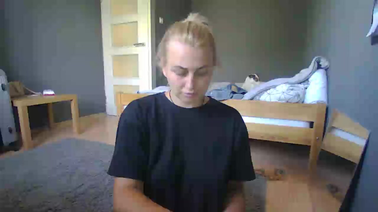 gloria56 Live Cam Screenshot – 2025-08-05 10:10:39