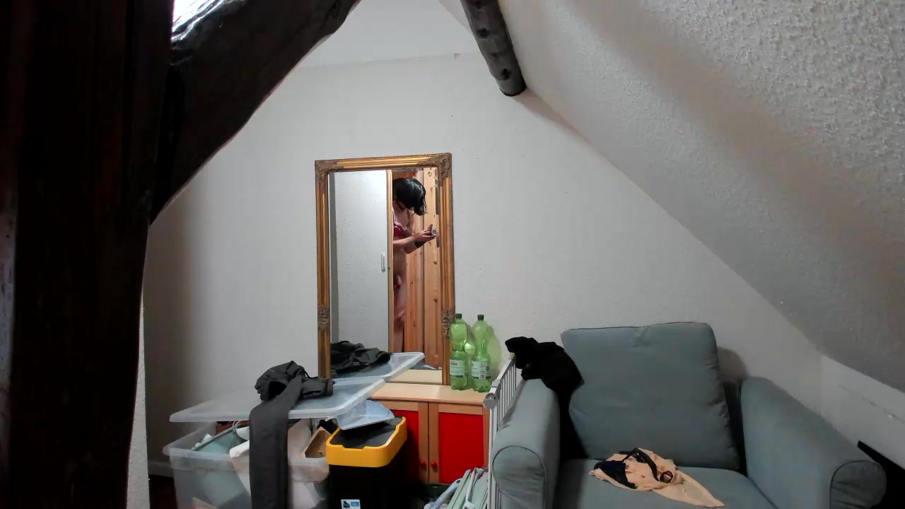 greenvelvetxxx Live Cam Screenshot – 2025-08-08 00:41:29