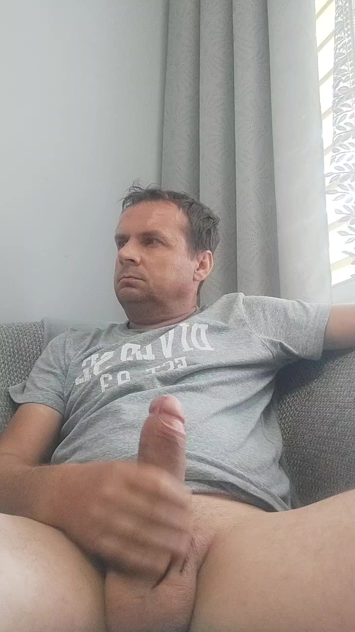 grzegorz1976 Live Cam Screenshot – 2025-08-04 11:31:02