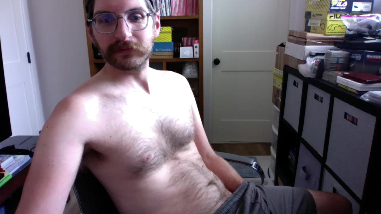 guydude2 Live Cam Screenshot – 2025-08-12 17:45:32