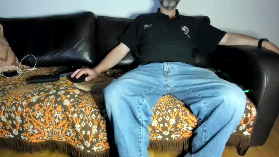 hairycockxxx Live Cam Screenshot – 2025-08-04 19:15:19