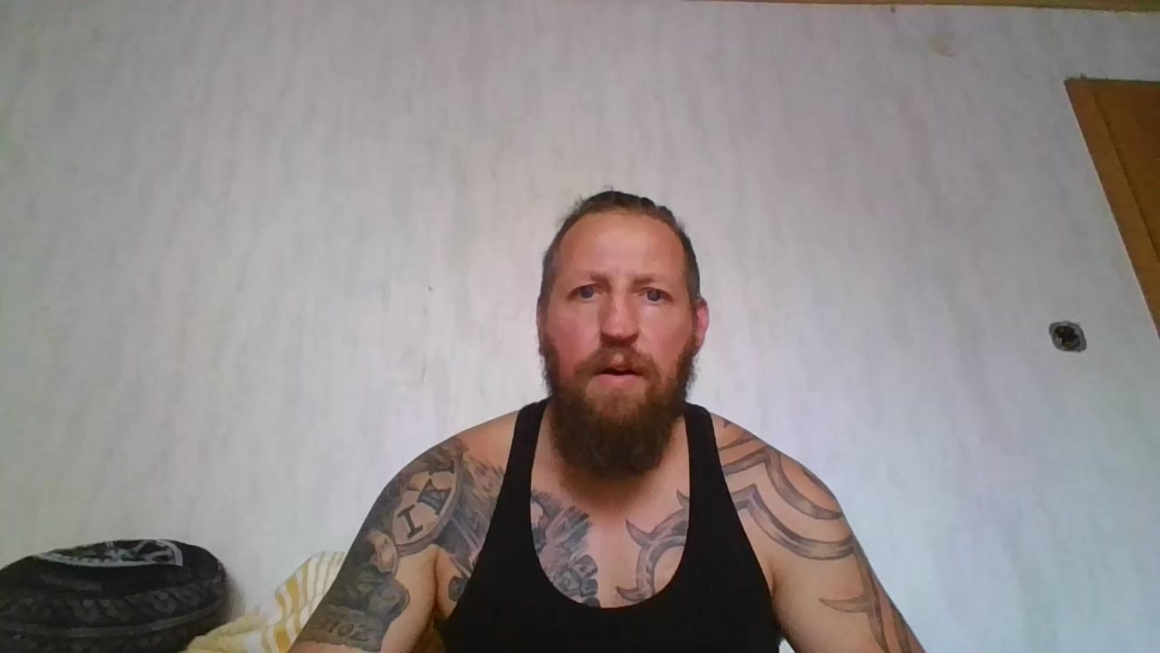 hanzfranz Live Cam Screenshot – 2025-08-10 13:12:14