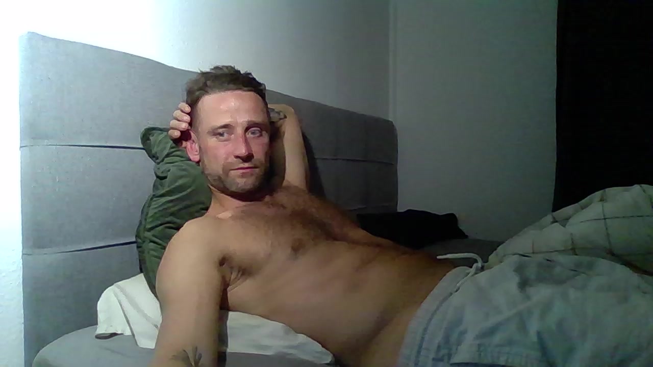 hartdickleon Live Cam Screenshot – 2025-08-09 02:06:14