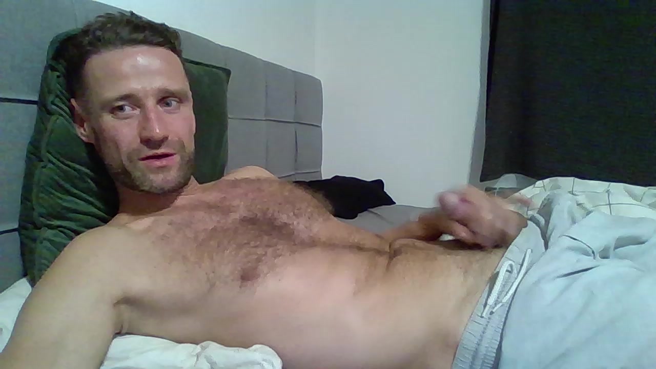 hartdickleon Live Cam Screenshot – 2025-08-09 03:27:36