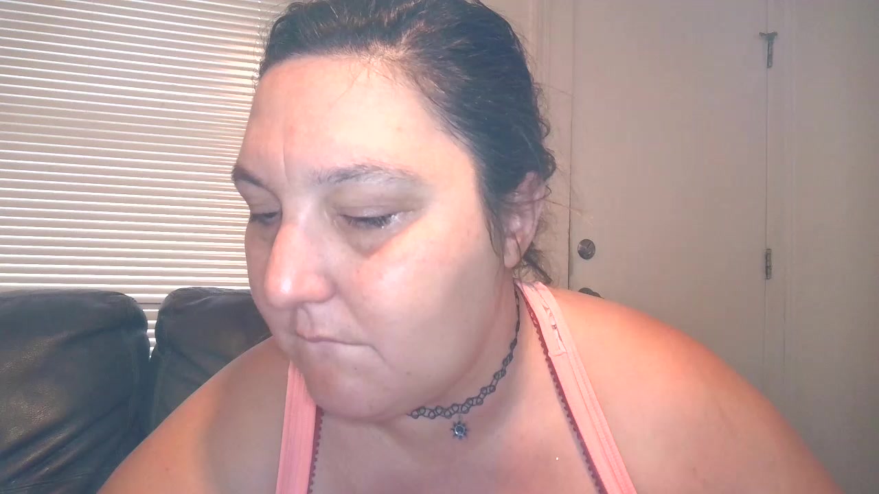 highnessTaZ420 Live Cam Screenshot – 2025-08-07 01:04:23