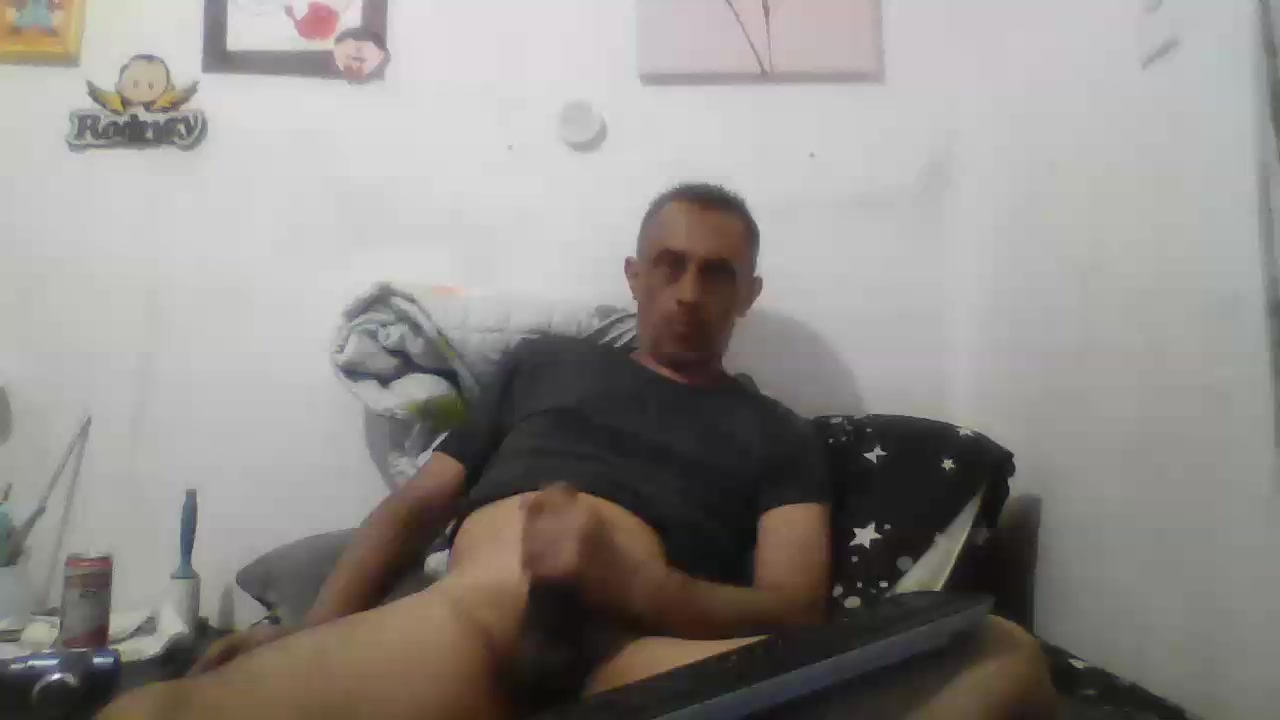 hornymalegt Live Cam Screenshot – 2025-08-04 02:42:49