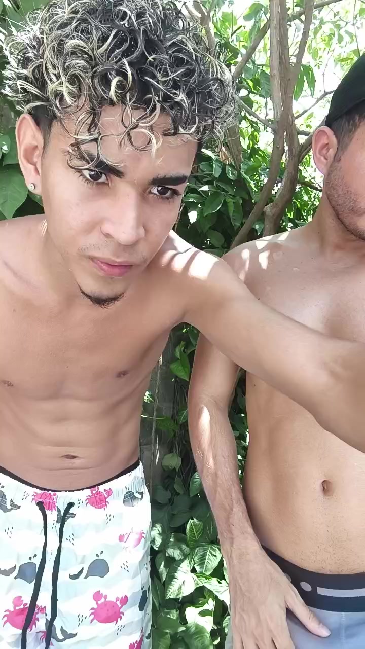 hotboy1955 Live Cam Screenshot – 2025-08-05 15:53:49