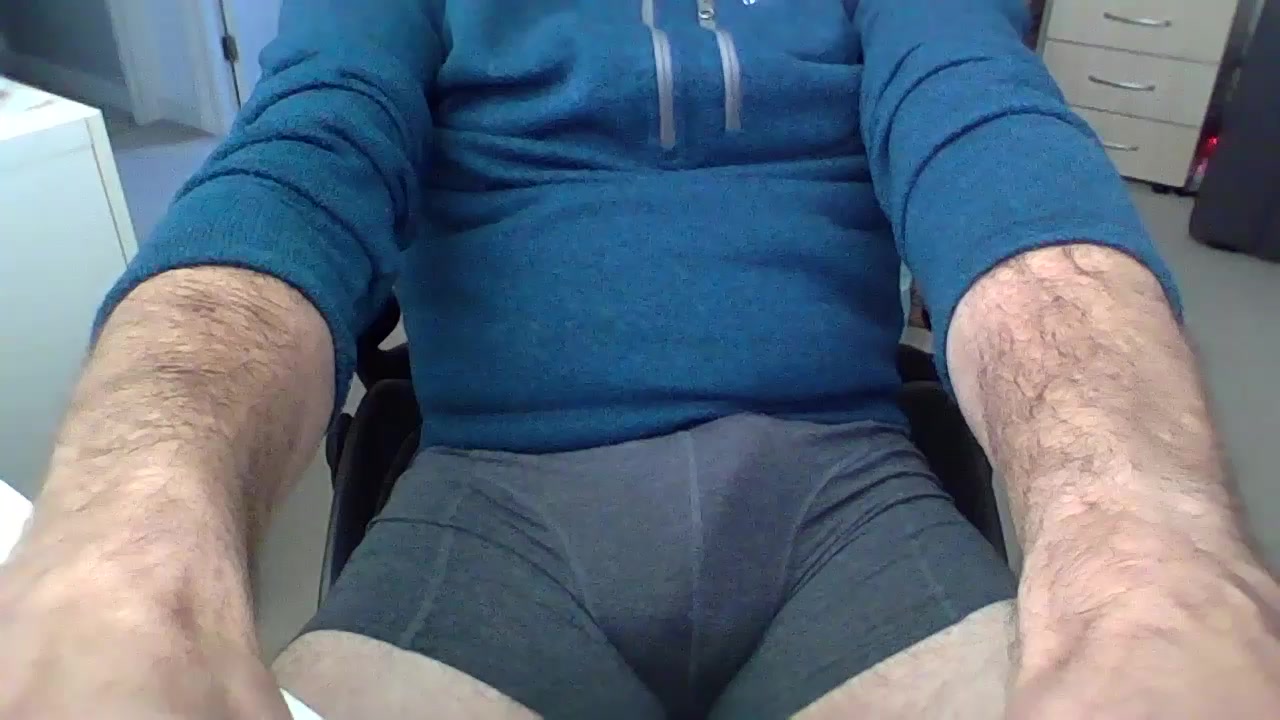 iwillplay4u Live Cam Screenshot – 2025-10-22 13:50:41