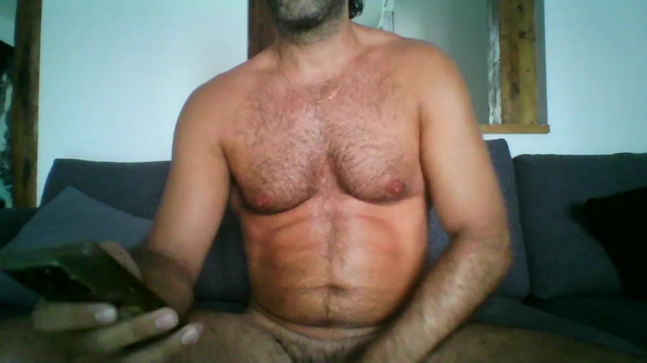 jaycourtney Live Cam Screenshot – 2025-08-06 16:57:00
