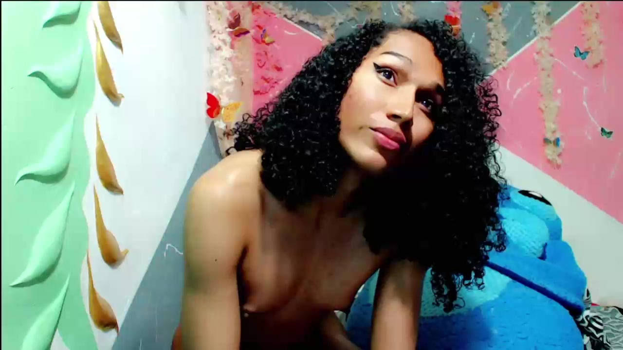 jeniffer_lopez Live Cam Screenshot – 2025-08-07 02:44:40