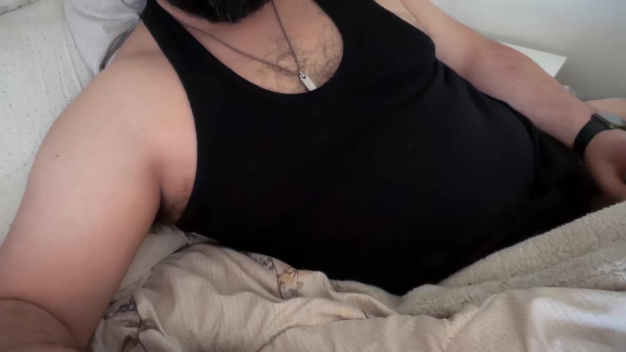 jjames87 Live Cam Screenshot – 2025-08-08 18:47:11