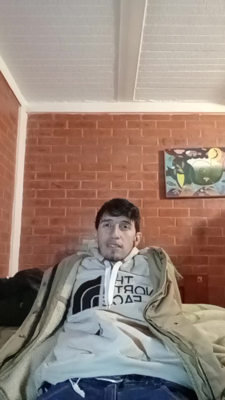 johan70sexy Live Cam Screenshot – 2025-08-04 03:02:20