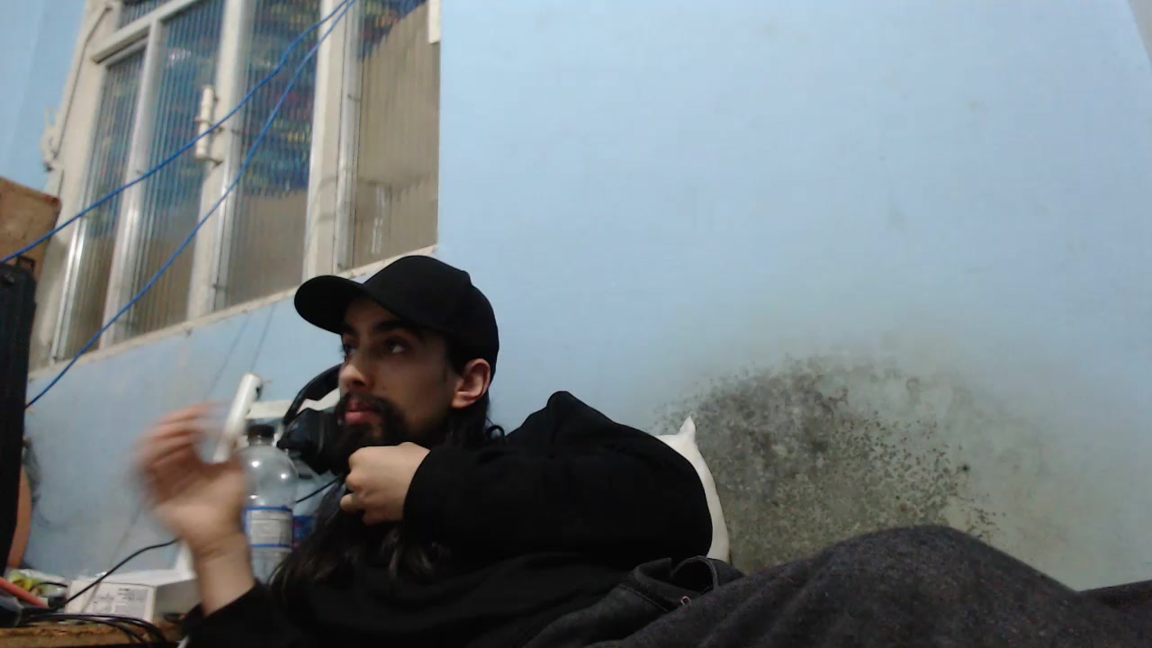 johncontasecund Live Cam Screenshot – 2025-08-04 11:46:47