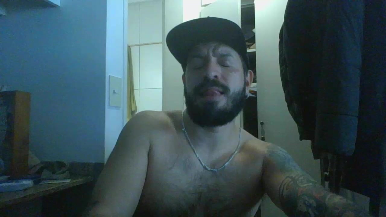 juanci_t Live Cam Screenshot – 2025-08-24 16:43:20