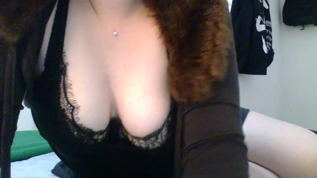 julietxxx1 Live Cam Screenshot – 2025-08-07 05:14:28