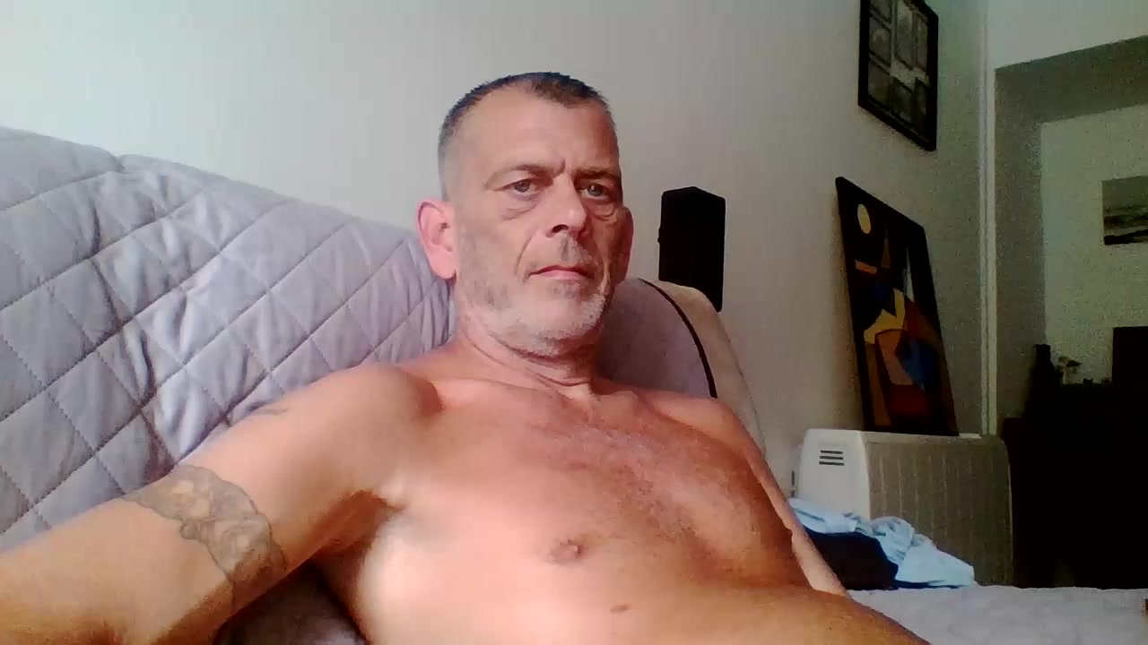 k1nkycouple1 Live Cam Screenshot – 2025-08-12 15:54:28