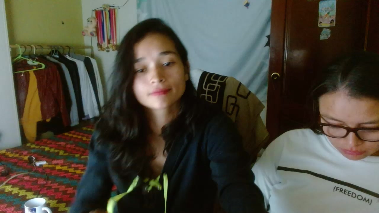 katalinamerry Live Cam Screenshot – 2025-08-18 02:40:22