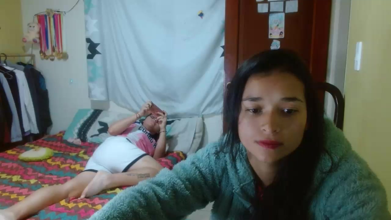 katalinamerry Live Cam Screenshot – 2025-08-20 23:47:58