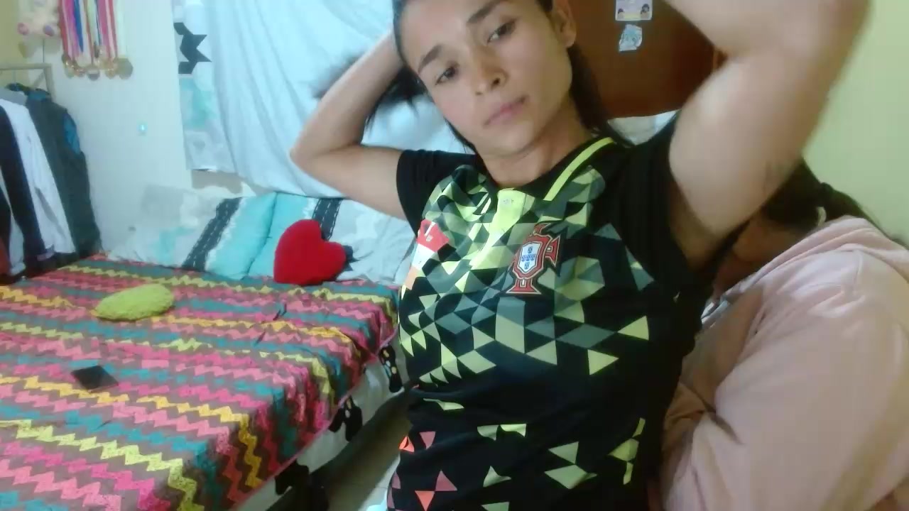katalinamerry Live Cam Screenshot – 2025-08-27 03:40:20
