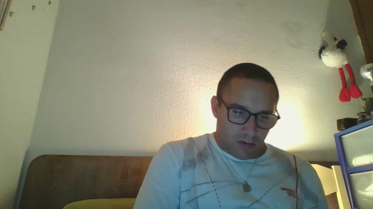 kd061 Live Cam Screenshot – 2025-09-01 21:52:25