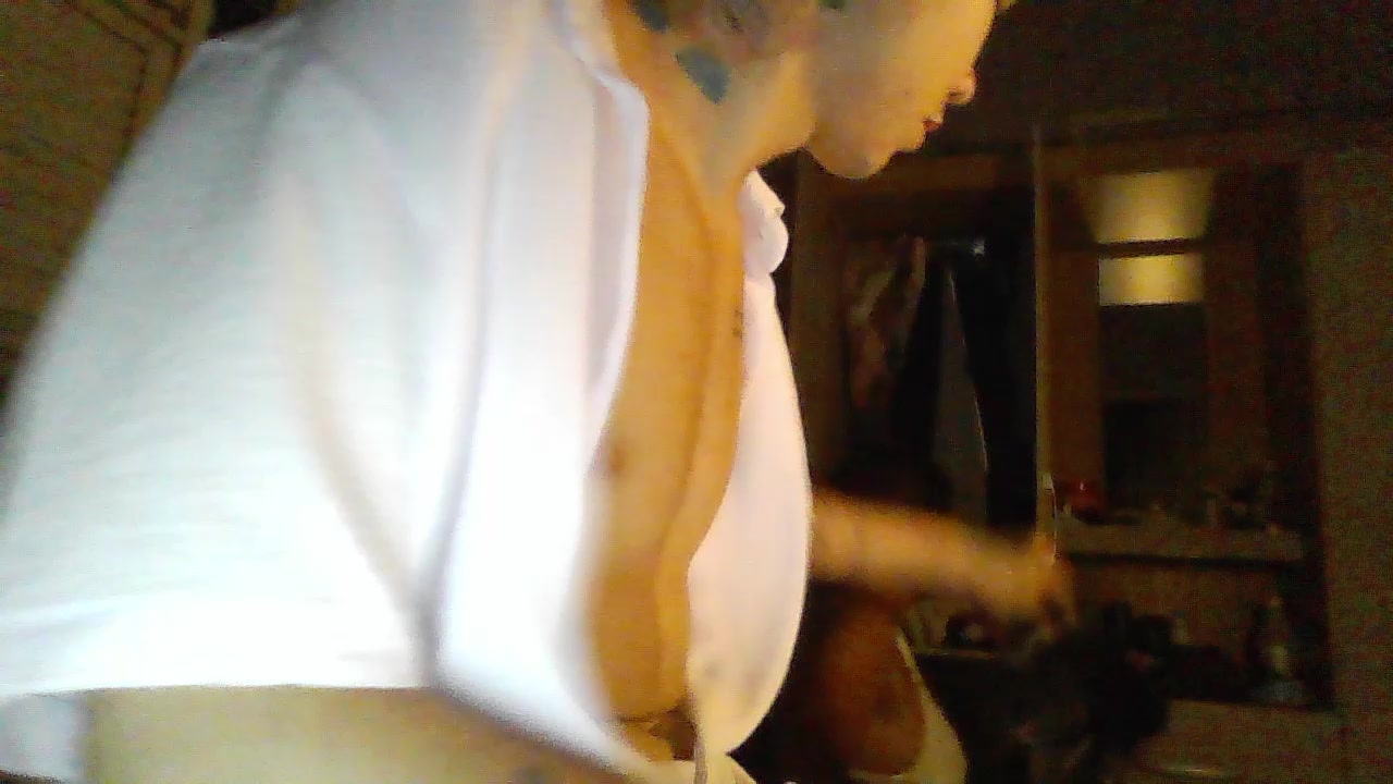 kittymah Live Cam Screenshot – 2025-08-30 21:34:28