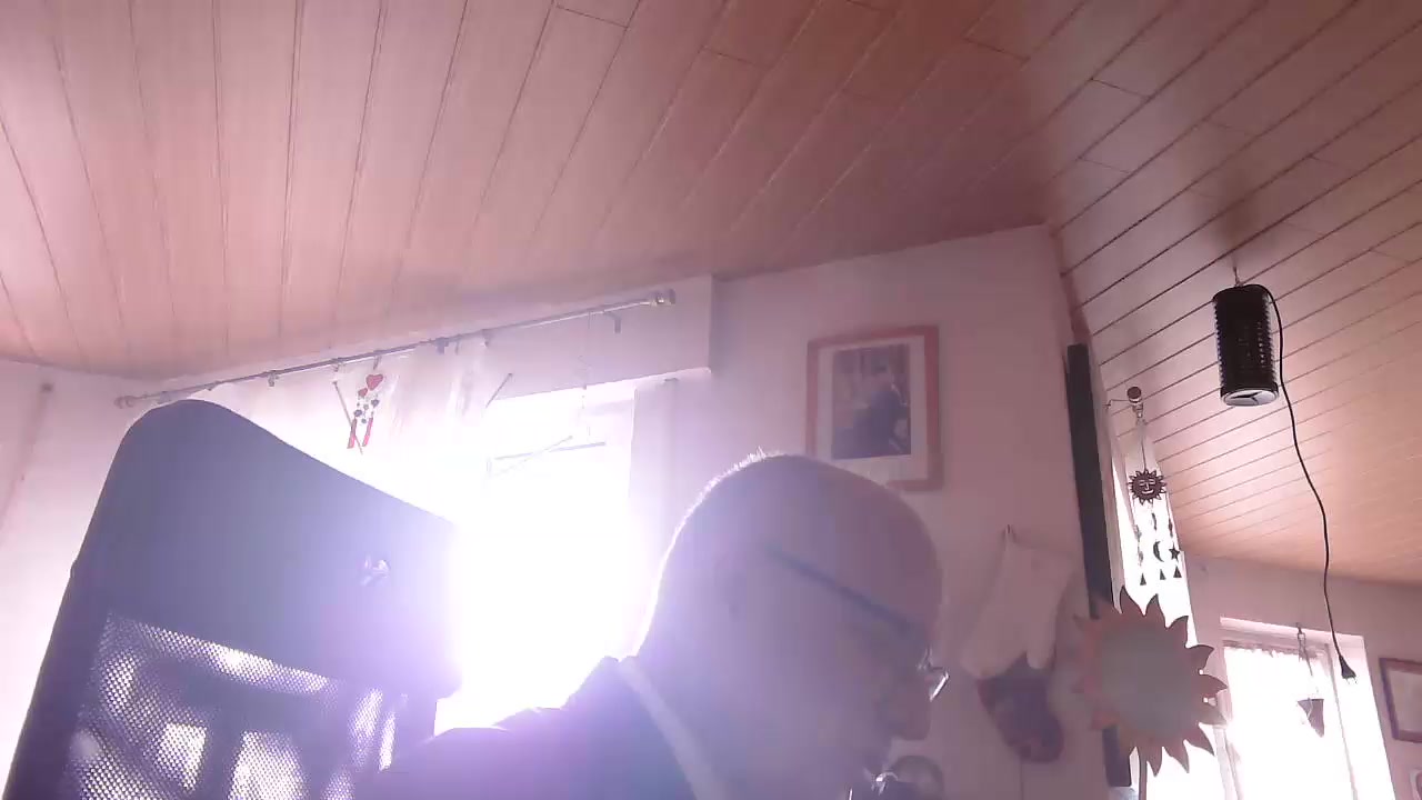 krawatte123 Live Cam Screenshot – 2025-09-05 09:55:06