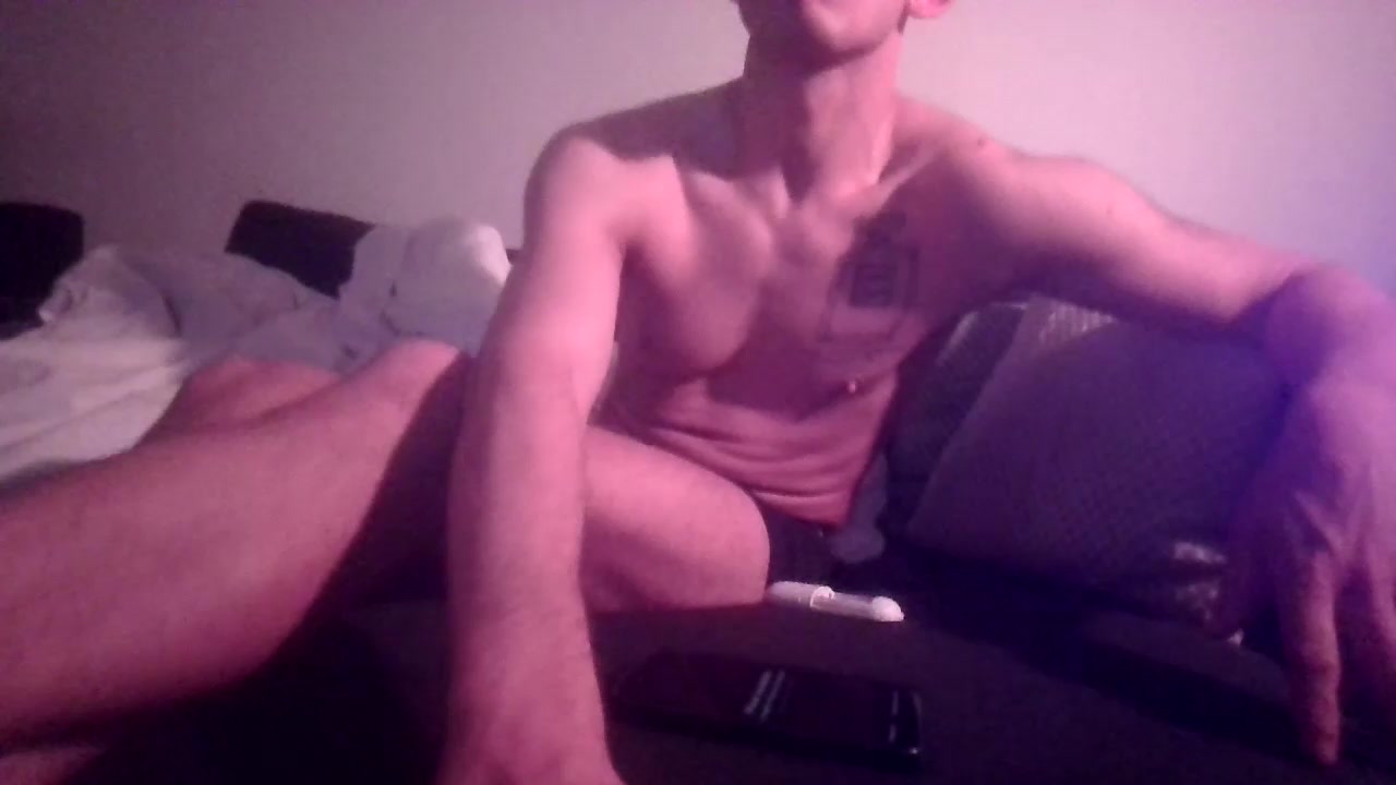 kylelad1 Live Cam Screenshot – 2025-08-21 03:36:14