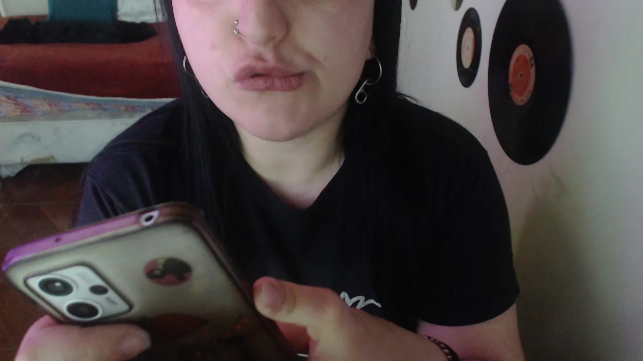 ladyrolinga2 Live Cam Screenshot – 2025-09-10 15:49:56