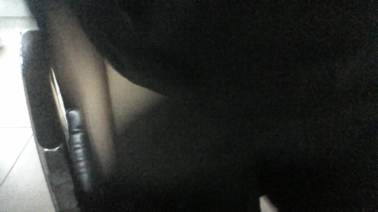 lecheroparavos Live Cam Screenshot – 2025-08-26 20:14:32