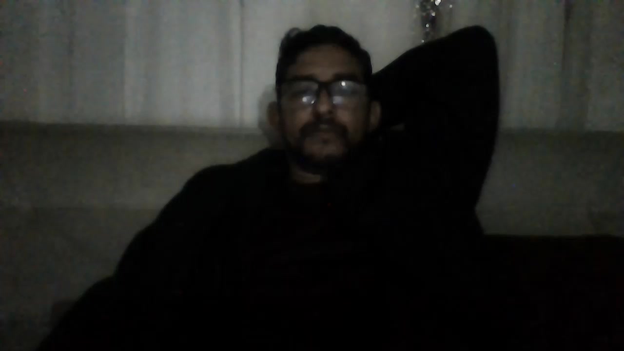leite7403 Live Cam Screenshot – 2025-08-31 04:55:26