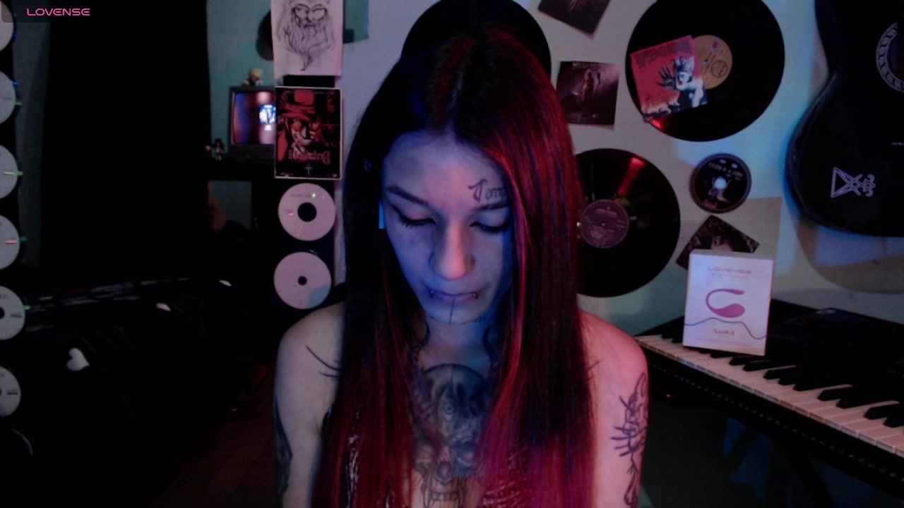 lilithword1 Live Cam Screenshot – 2025-08-05 13:18:25