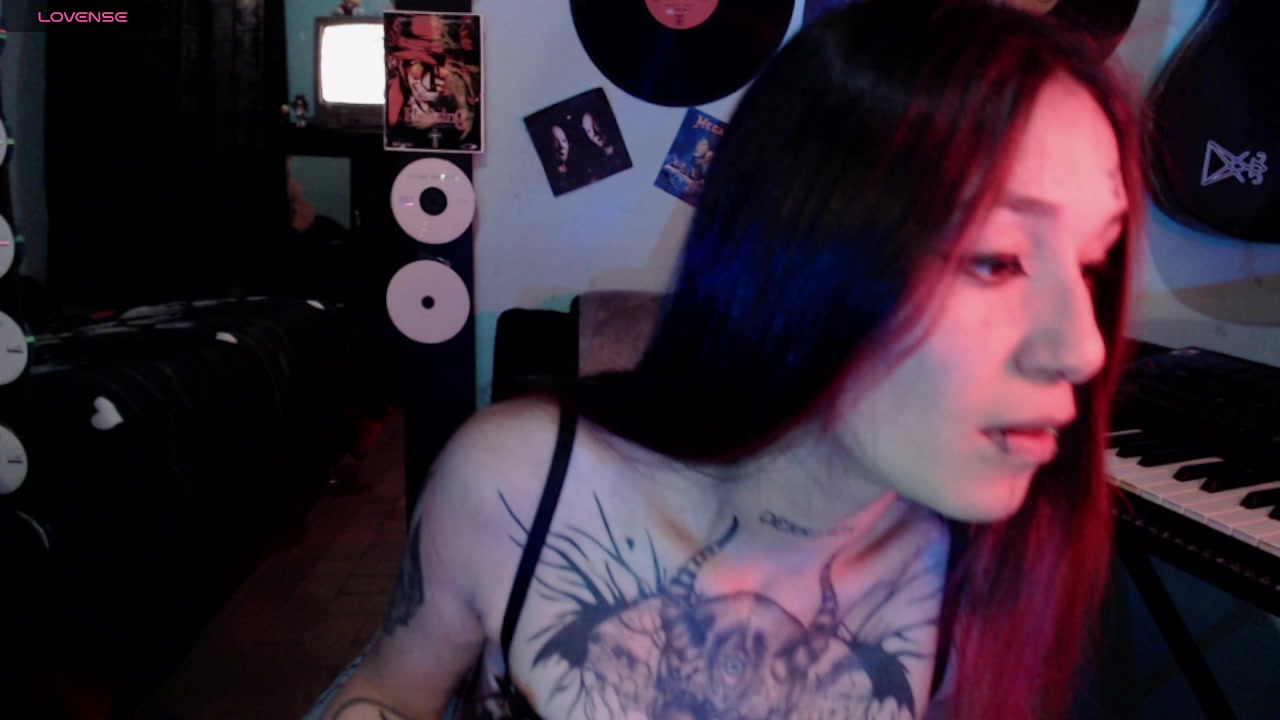 lilithword1 Live Cam Screenshot – 2025-08-05 14:41:12