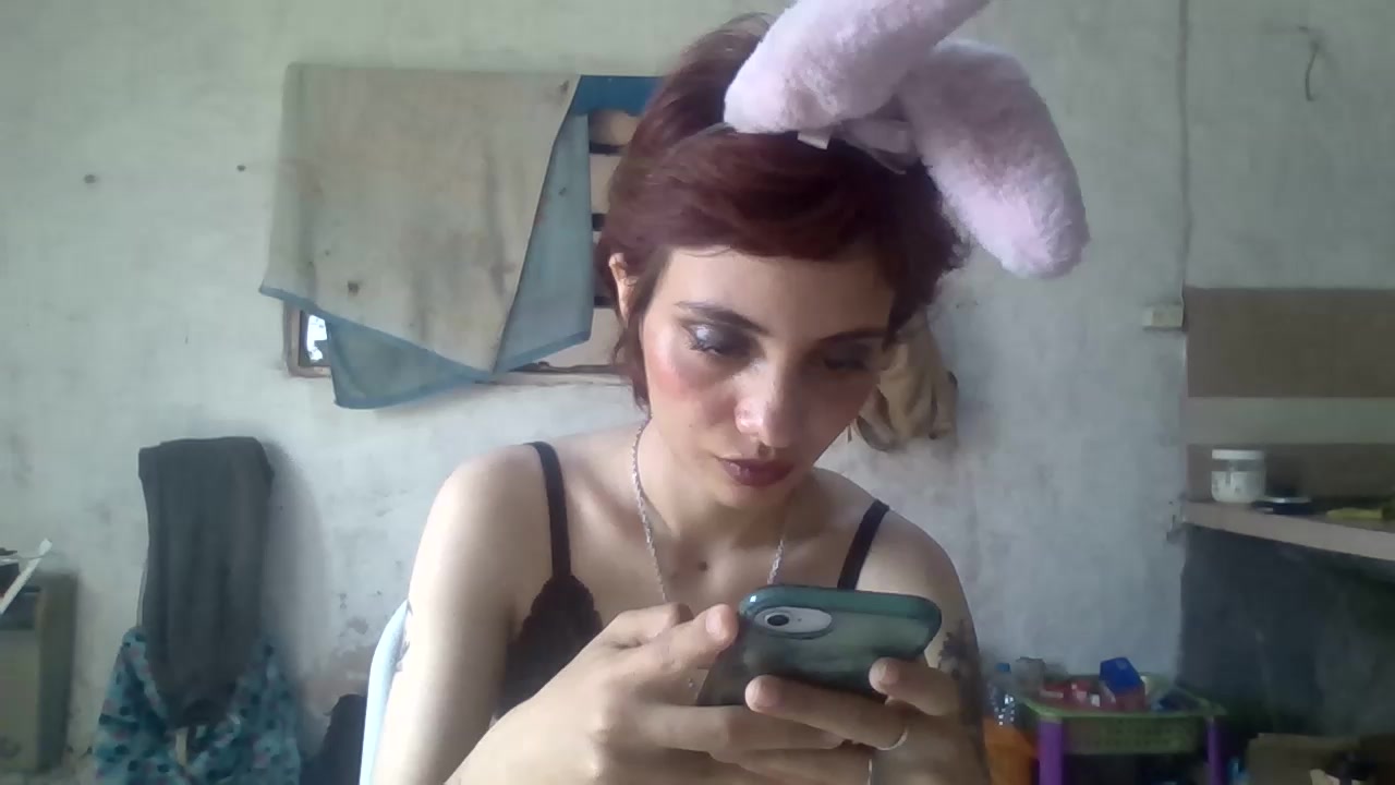 lilithzinani Live Cam Screenshot – 2025-09-06 14:24:35