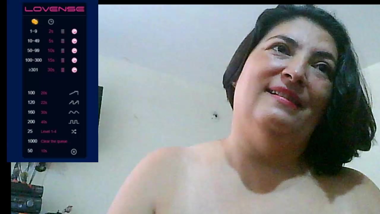 lina_maria98 Live Cam Screenshot – 2025-08-04 20:24:10