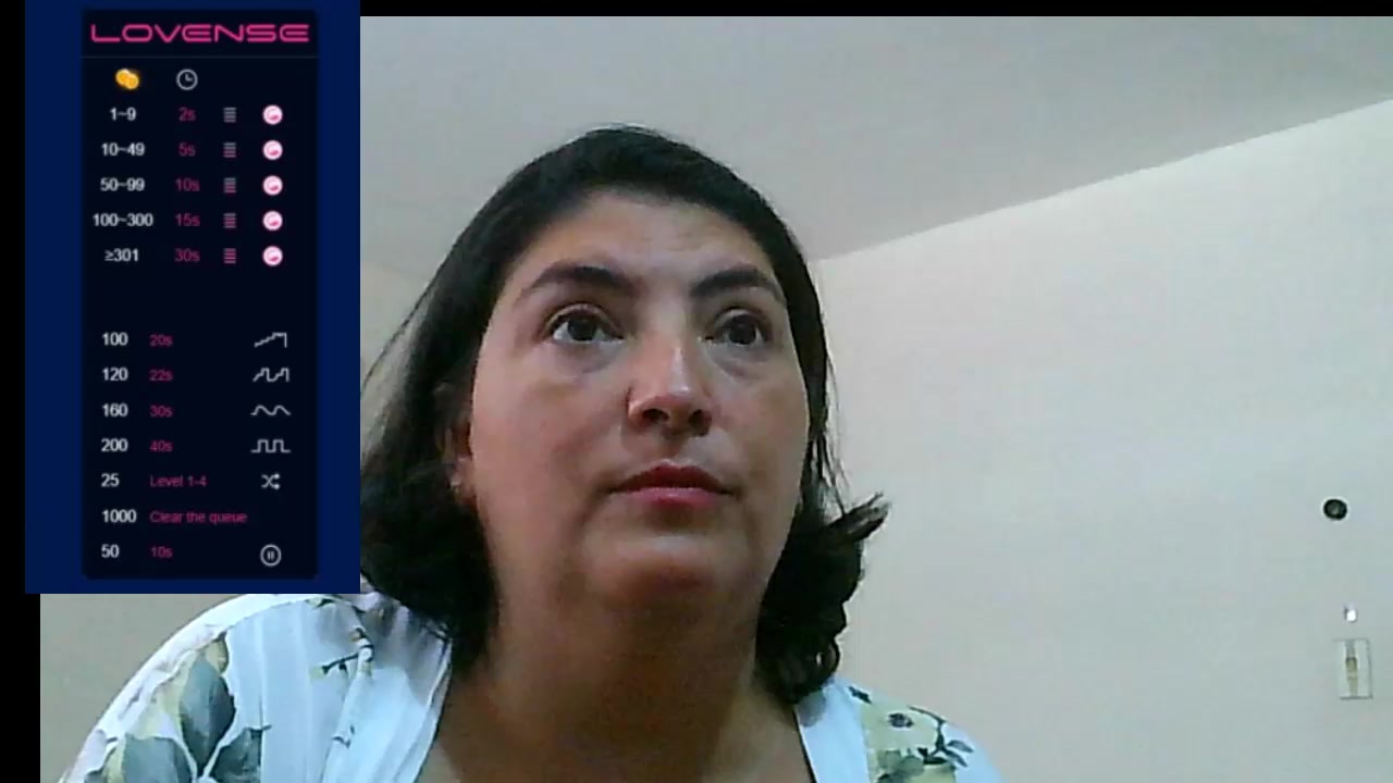 lina_maria98 Live Cam Screenshot – 2025-08-04 20:49:09