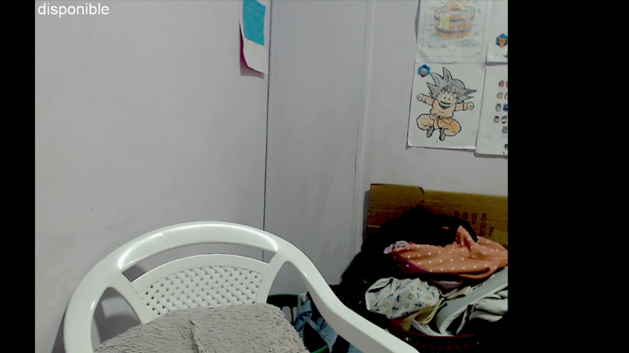 lizztaylor535 Live Cam Screenshot – 2025-08-05 17:24:59