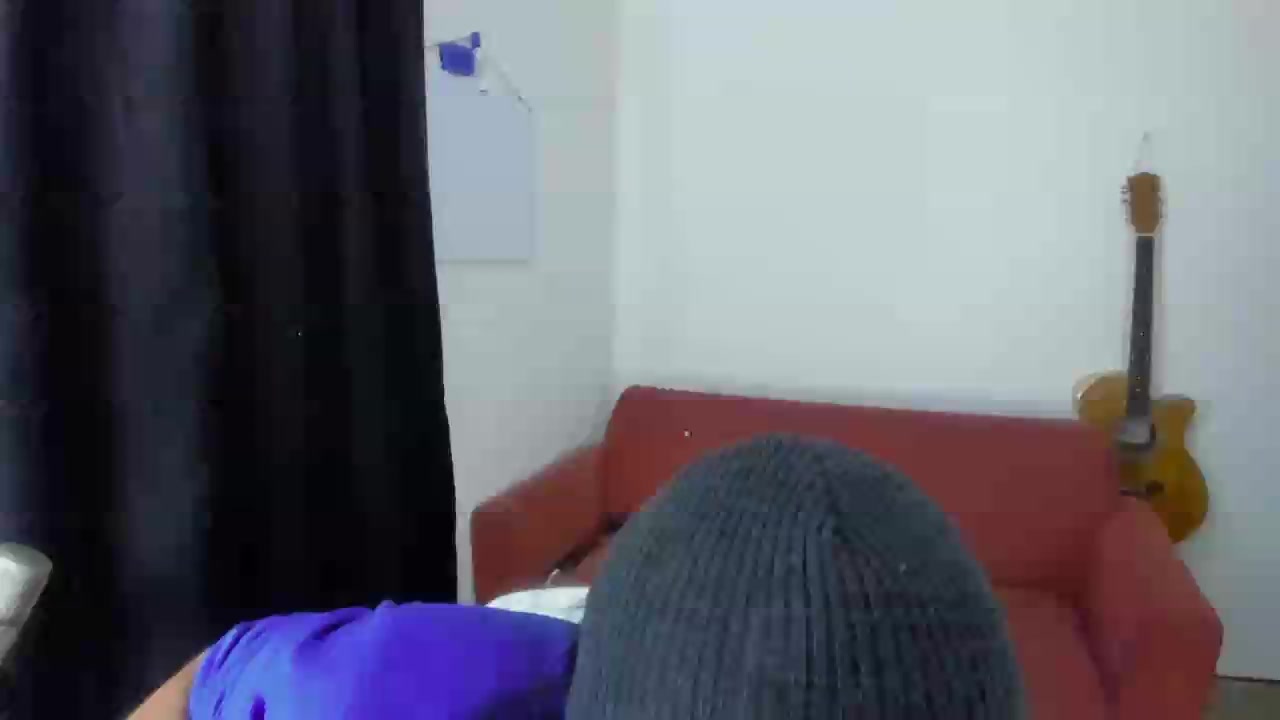 loganviking Live Cam Screenshot – 2025-08-06 06:32:50