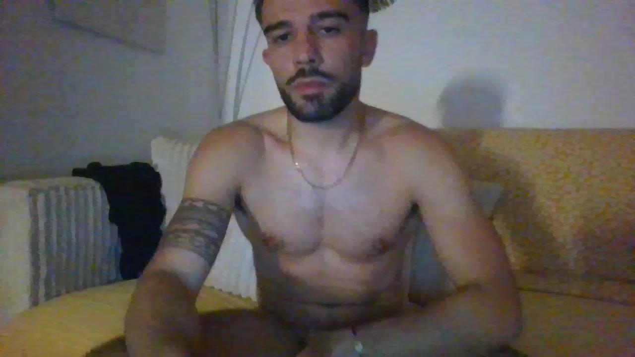 lorenzo989 Live Cam Screenshot – 2025-08-04 22:07:09