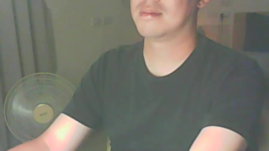 lostinderek Live Cam Screenshot – 2025-08-07 17:34:26