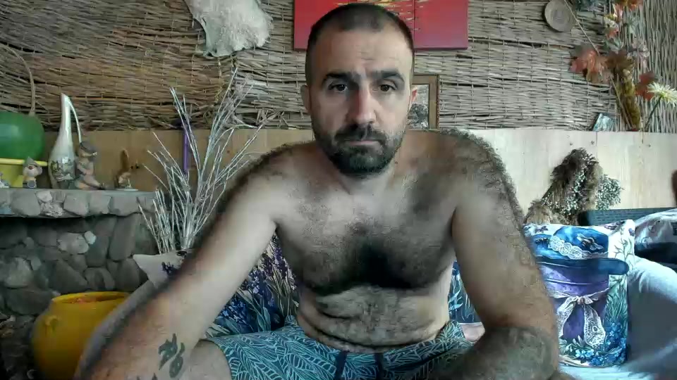 loveivat Live Cam Screenshot – 2025-08-07 06:13:01