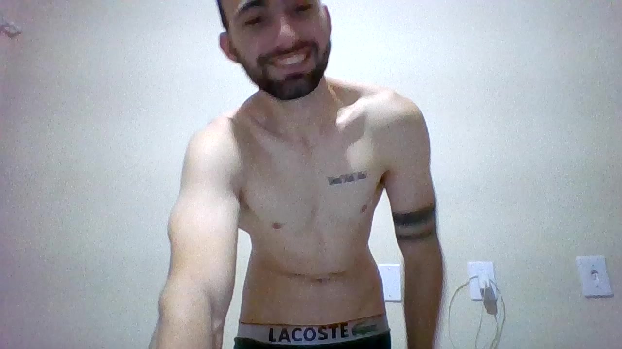 lucaswild22 Live Cam Screenshot – 2025-09-03 00:08:57