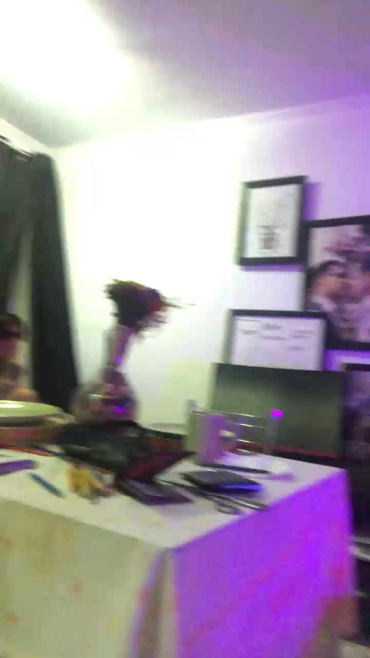luiz20243 Live Cam Screenshot – 2025-09-04 08:24:24
