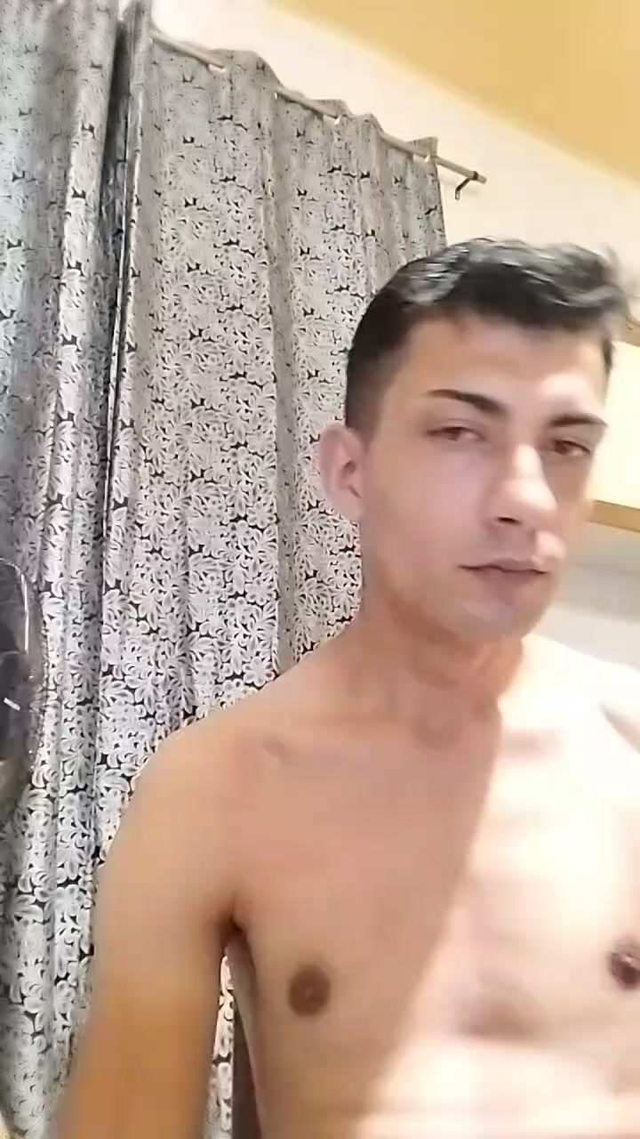 ly19923 Live Cam Screenshot – 2025-08-06 18:26:24