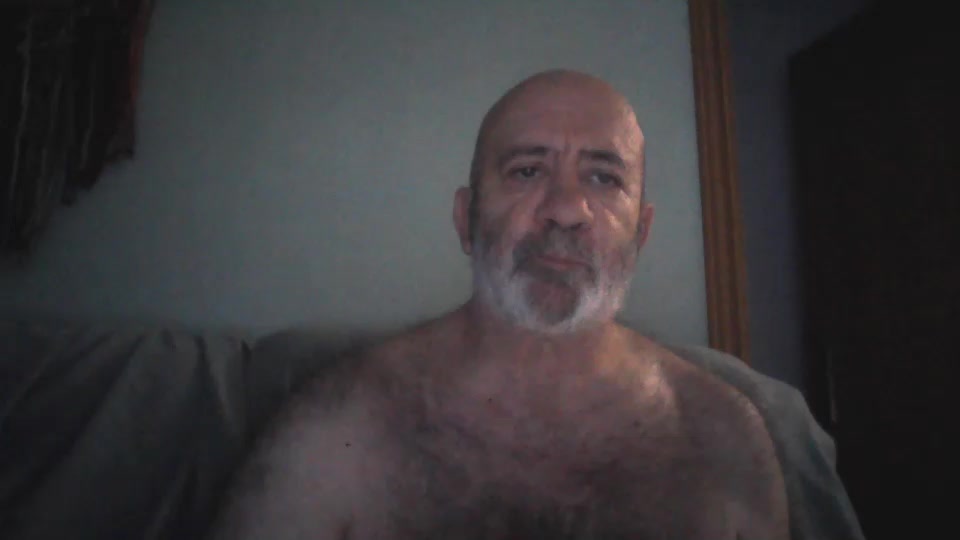 maduroajoven Live Cam Screenshot – 2025-08-06 19:05:39