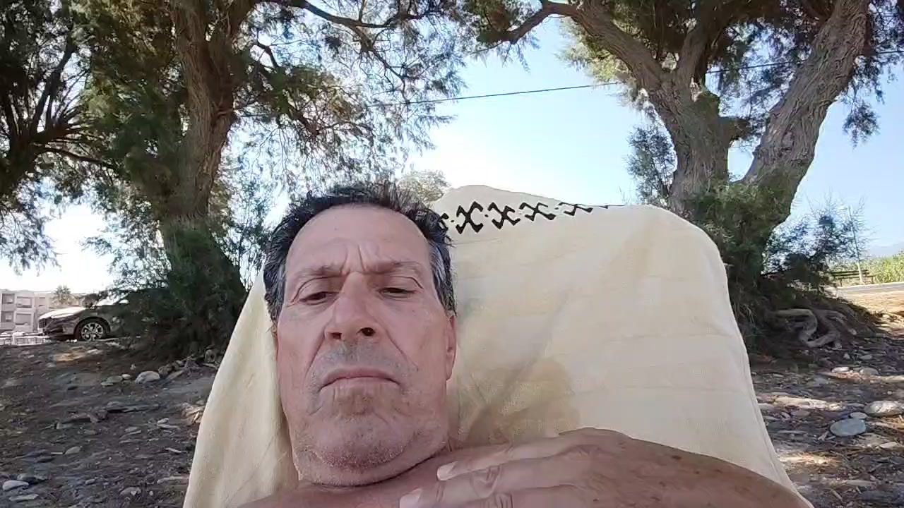makis89 Live Cam Screenshot – 2025-08-25 13:14:17